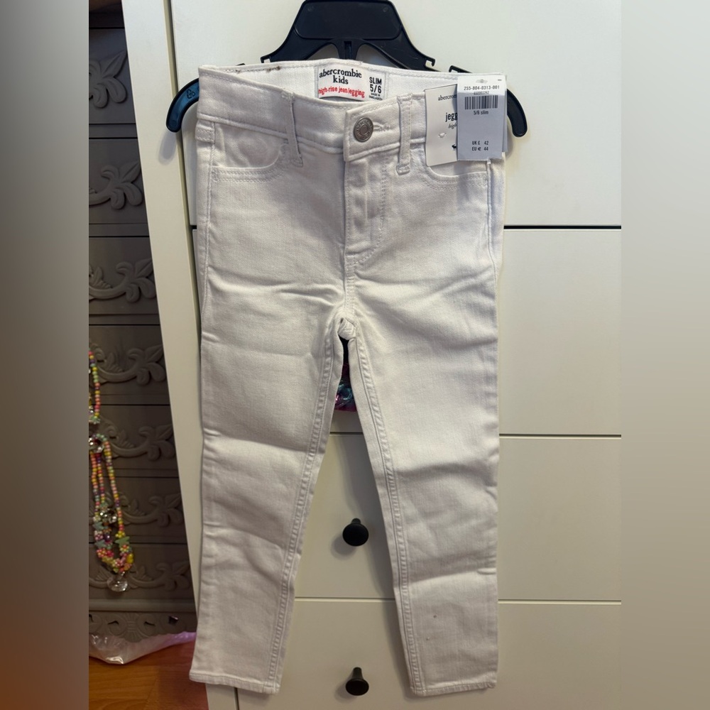 Abercrombie and Fitch girls white jegging leggings A&F NWT